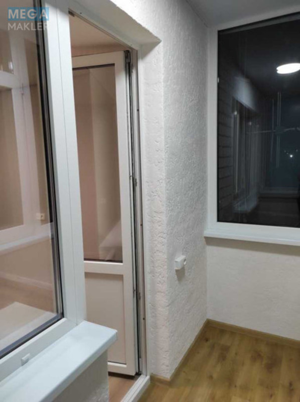 Продаж 1 кімнатної квартири (38/20/8), 4 пов. 10 пов. будинку, <a class="location-link" href="/dnepropetrovsk/" title="Недвижимость Дніпра">Дніпро</a>, Савкина (изображение 8)