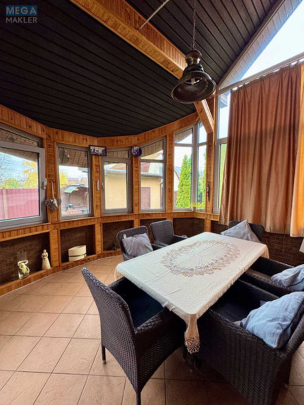 Продаж дома, 3&nbsp;поверху, 299&nbsp;кв.м, 5&nbsp;кімнат, ділянка 6&nbsp;соток, <a class="location-link" href="/kiev/" title="Недвижимость Київ">Київ</a>, <a class="location-link" href="/kiev/darnickij/" title="Недвижимость Дарницький район">Дарницький р-н</a>, 12-а Ентузіастів вул., 18 (изображение 5)