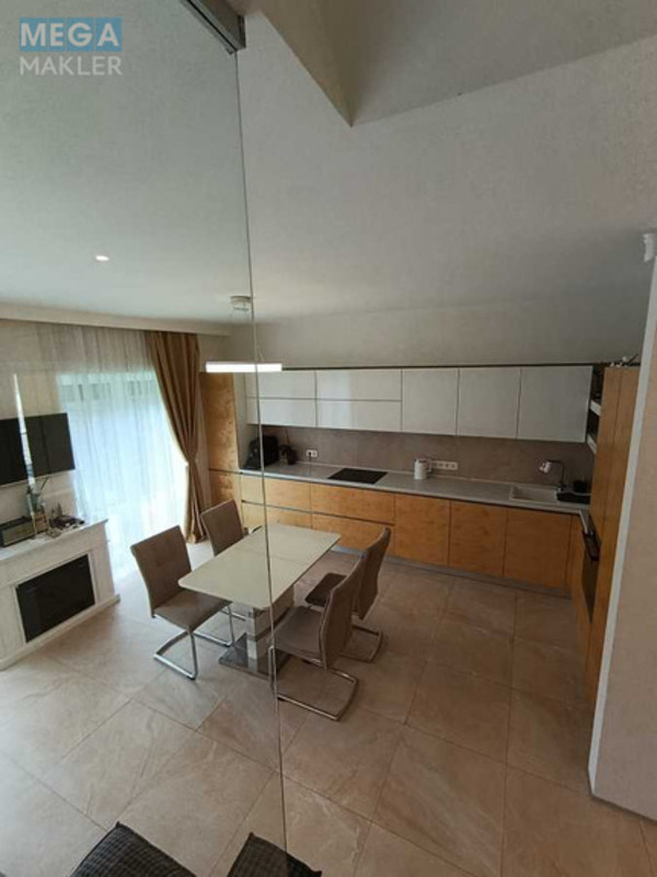 Продаж дома, 2&nbsp;поверху, 113&nbsp;кв.м, 3&nbsp;кімнати, ділянка 3&nbsp;сотки, <a class="location-link" href="/kiev/" title="Недвижимость Київ">Київ</a>, <a class="location-link" href="/kiev/solomenskij/" title="Недвижимость Солом'янський район">Солом'янський р-н</a>, Павла Потоцького вул., 85 (изображение 6)