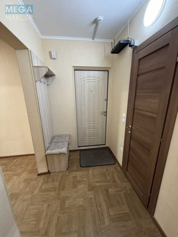 Оренда 1 кімнатної квартири, <a class="location-link" href="/kiev/" title="Недвижимость Київ">Київ</a>, <a class="location-link" href="/kiev/obolonskij/" title="Недвижимость Оболонський район">Оболонський р-н</a>, Коноплянская ул., 22А (изображение 17)