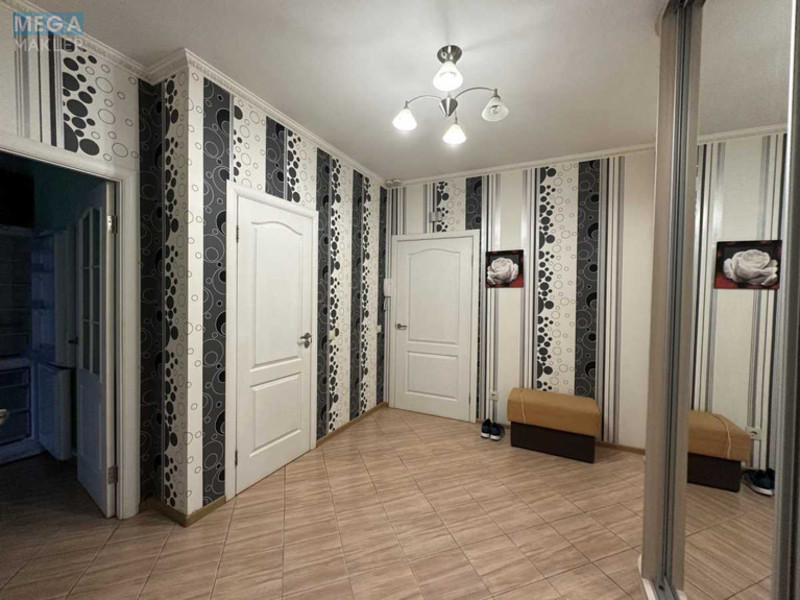 Оренда 1 кімнатної квартири, <a class="location-link" href="/kiev/" title="Недвижимость Київ">Київ</a>, <a class="location-link" href="/kiev/solomenskij/" title="Недвижимость Солом'янський район">Солом'янський р-н</a>, Кадетський Гай вул., 6 (изображение 4)