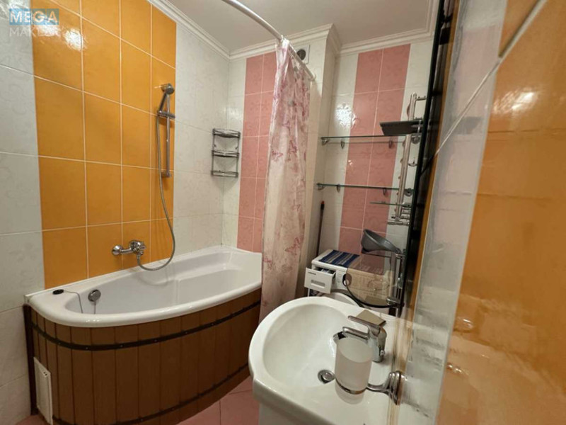 Оренда 1 кімнатної квартири, <a class="location-link" href="/kiev/" title="Недвижимость Київ">Київ</a>, <a class="location-link" href="/kiev/solomenskij/" title="Недвижимость Солом'янський район">Солом'янський р-н</a>, Кадетський Гай вул., 6 (изображение 9)