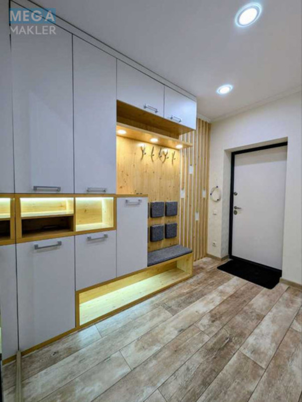 Оренда 1 кімнатної квартири, <a class="location-link" href="/kiev/" title="Недвижимость Київ">Київ</a>, <a class="location-link" href="/kiev/pecherskij/" title="Недвижимость Печерський район">Печерський р-н</a>, Антоновича вул., 74 (изображение 5)