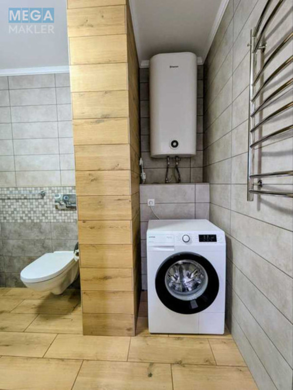 Оренда 1 кімнатної квартири, <a class="location-link" href="/kiev/" title="Недвижимость Київ">Київ</a>, <a class="location-link" href="/kiev/pecherskij/" title="Недвижимость Печерський район">Печерський р-н</a>, Антоновича вул., 74 (изображение 7)