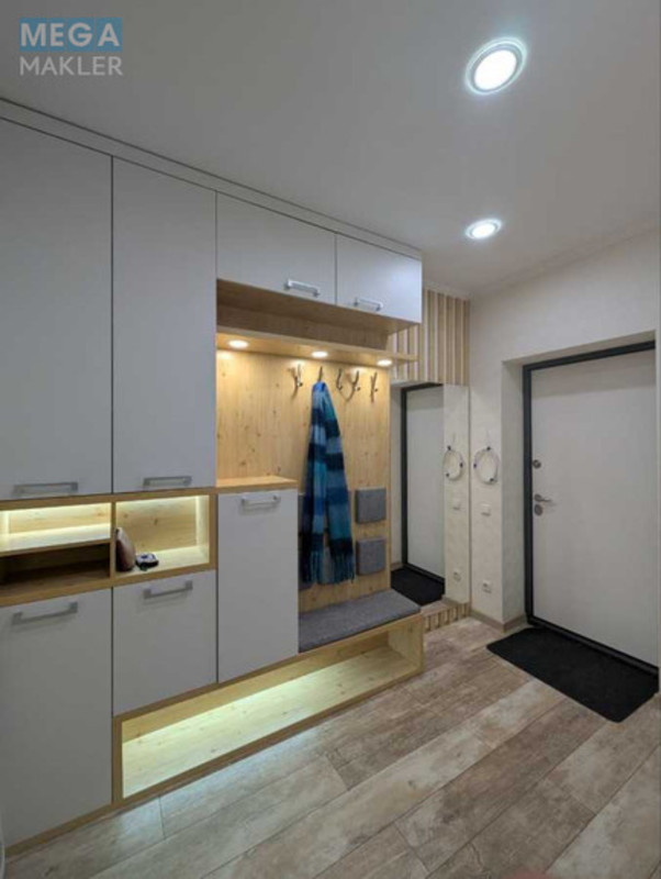 Оренда 1 кімнатної квартири, <a class="location-link" href="/kiev/" title="Недвижимость Київ">Київ</a>, <a class="location-link" href="/kiev/pecherskij/" title="Недвижимость Печерський район">Печерський р-н</a>, Антоновича вул., 74 (изображение 14)