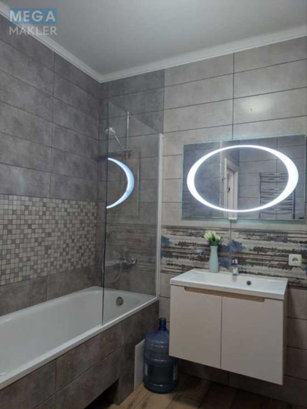 Оренда 1 кімнатної квартири, <a class="location-link" href="/kiev/" title="Недвижимость Київ">Київ</a>, <a class="location-link" href="/kiev/pecherskij/" title="Недвижимость Печерський район">Печерський р-н</a>, Антоновича вул., 74 (изображение 15)