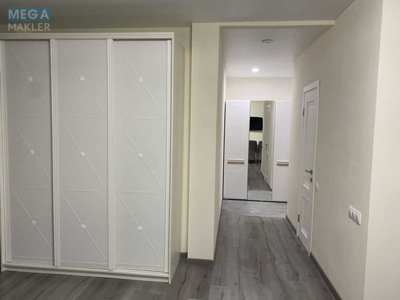 Оренда 1 кімнатної квартири, <a class="location-link" href="/kiev/" title="Недвижимость Київ">Київ</a>, <a class="location-link" href="/kiev/dneprovskij/" title="Недвижимость Дніпровський район">Дніпровський р-н</a>, Краківська вул., 27 (изображение 3)