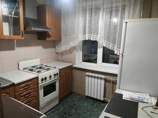 Оренда 2 кімнатної квартири, <a class="location-link" href="/kiev/" title="Недвижимость Київ">Київ</a>, <a class="location-link" href="/kiev/obolonskij/" title="Недвижимость Оболонський район">Оболонський р-н</a>, Автозаводська вул., 17 (изображение 2)