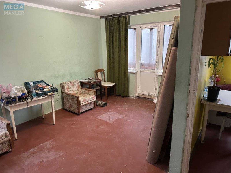 Продаж 1 кімнатної квартири (32/17/6), 2 пов. 5 пов. будинку, <a class="location-link" href="/kiev/" title="Недвижимость Київ">Київ</a>, <a class="location-link" href="/kiev/solomenskij/" title="Недвижимость Солом'янський район">Солом'янський р-н</a>, Героїв Севастополя вул., 12 (изображение 5)