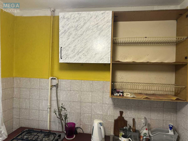 Продаж 1 кімнатної квартири (32/17/6), 2 пов. 5 пов. будинку, <a class="location-link" href="/kiev/" title="Недвижимость Київ">Київ</a>, <a class="location-link" href="/kiev/solomenskij/" title="Недвижимость Солом'янський район">Солом'янський р-н</a>, Героїв Севастополя вул., 12 (изображение 8)