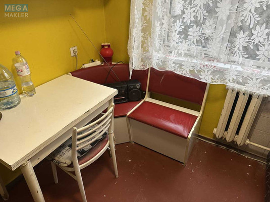 Продаж 1 кімнатної квартири (32/17/6), 2 пов. 5 пов. будинку, <a class="location-link" href="/kiev/" title="Недвижимость Київ">Київ</a>, <a class="location-link" href="/kiev/solomenskij/" title="Недвижимость Солом'янський район">Солом'янський р-н</a>, Героїв Севастополя вул., 12 (изображение 12)