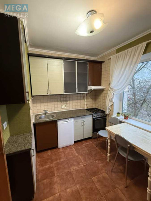 Оренда 1 кімнатної квартири, <a class="location-link" href="/kiev/" title="Недвижимость Київ">Київ</a>, <a class="location-link" href="/kiev/obolonskij/" title="Недвижимость Оболонський район">Оболонський р-н</a>, Героїв Дніпра вул., 65 (изображение 5)