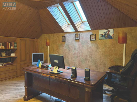 Продаж дома, 4&nbsp;поверху, 425&nbsp;кв.м, 7&nbsp;кімнат, ділянка 15&nbsp;соток, <a class="location-link" href="/petropavlovskaya-borshagovka/" title="Недвижимость Петропавлівська Борщагівка">Петропавлівська Борщагівка</a>, Борщагівська, 23 (изображение 12)