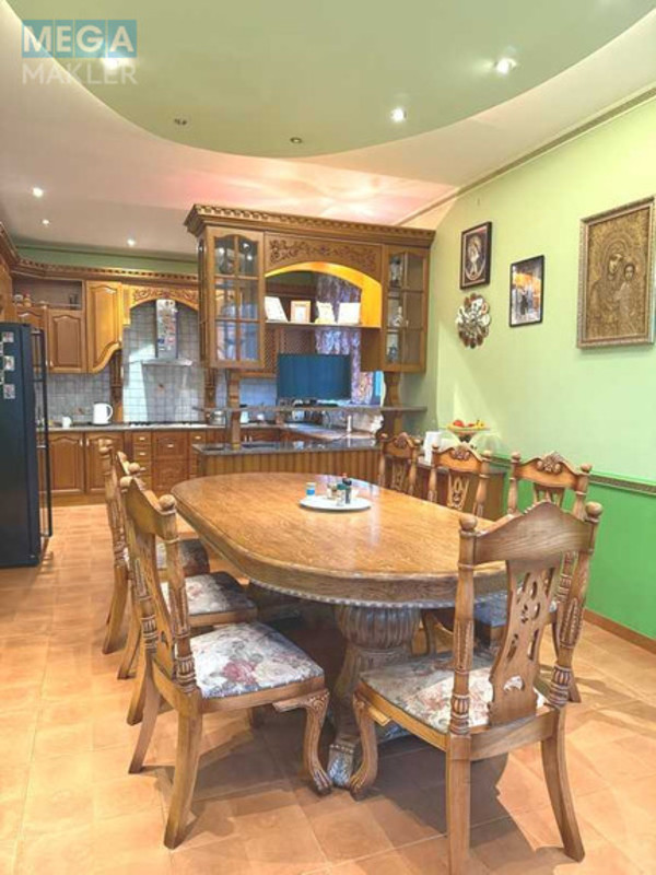 Продаж дома, 4&nbsp;поверху, 425&nbsp;кв.м, 7&nbsp;кімнат, ділянка 15&nbsp;соток, <a class="location-link" href="/petropavlovskaya-borshagovka/" title="Недвижимость Петропавлівська Борщагівка">Петропавлівська Борщагівка</a>, Борщагівська, 23 (изображение 21)