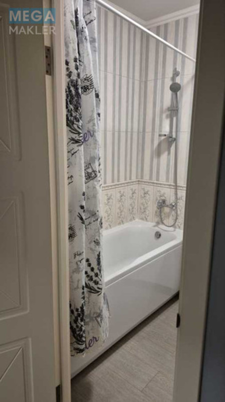 Оренда 1 кімнатної квартири, <a class="location-link" href="/kiev/" title="Недвижимость Київ">Київ</a>, <a class="location-link" href="/kiev/goloseevskij/" title="Недвижимость Голосіївський район">Голосіївський р-н</a>, Ломоносова ул., 36В (изображение 11)