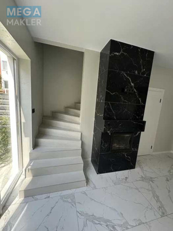 Продаж дома, 2&nbsp;поверху, 58&nbsp;кв.м, 3&nbsp;кімнати, ділянка 0,80&nbsp;соток, <a class="location-link" href="/belogorodka-selo-kv/" title="Недвижимость Білогородка">Білогородка</a>, Молодецька, 27 (изображение 7)