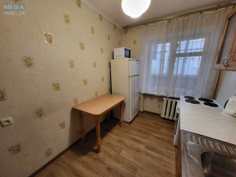 Оренда 1 кімнатної квартири, <a class="location-link" href="/kiev/" title="Недвижимость Київ">Київ</a>, <a class="location-link" href="/kiev/dneprovskij/" title="Недвижимость Дніпровський район">Дніпровський р-н</a>, Астраханська вул., 5 (изображение 9)