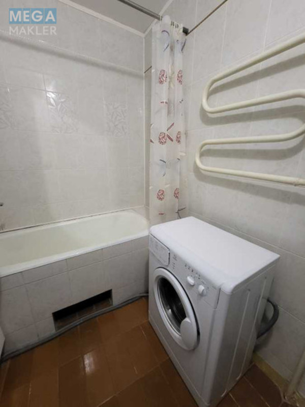 Оренда 1 кімнатної квартири, <a class="location-link" href="/kiev/" title="Недвижимость Київ">Київ</a>, <a class="location-link" href="/kiev/dneprovskij/" title="Недвижимость Дніпровський район">Дніпровський р-н</a>, Астраханська вул., 5 (изображение 11)