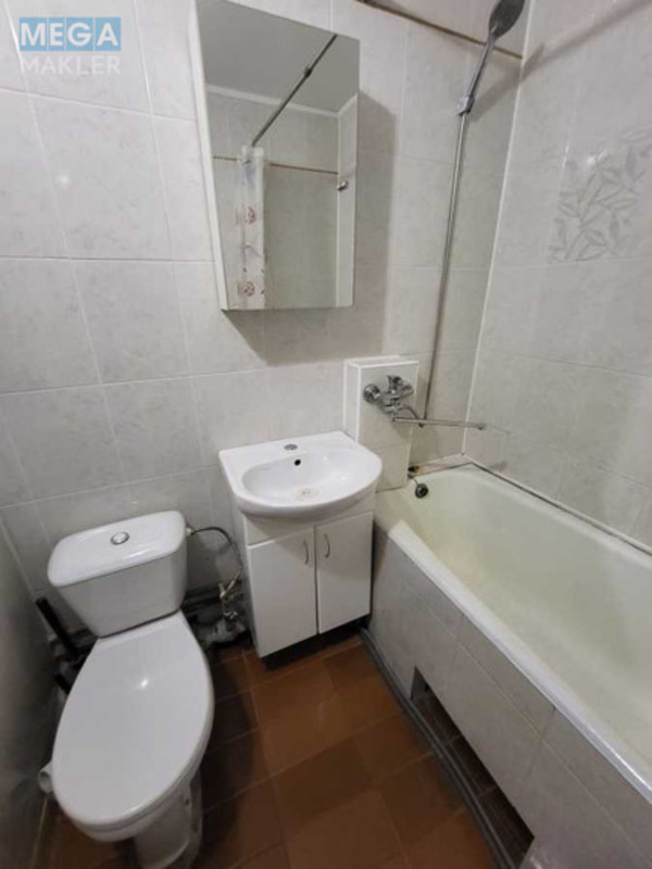 Оренда 1 кімнатної квартири, <a class="location-link" href="/kiev/" title="Недвижимость Київ">Київ</a>, <a class="location-link" href="/kiev/dneprovskij/" title="Недвижимость Дніпровський район">Дніпровський р-н</a>, Астраханська вул., 5 (изображение 12)