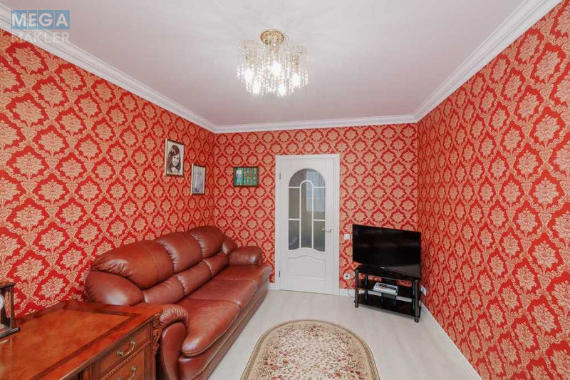 Продаж 3 кімнатної квартири (129/?/16), 13 пов. 25 пов. будинку, <a class="location-link" href="/kiev/" title="Недвижимость Київ">Київ</a>, <a class="location-link" href="/kiev/solomenskij/" title="Недвижимость Солом'янський район">Солом'янський р-н</a>, Курська вул., 13 (изображение 15)