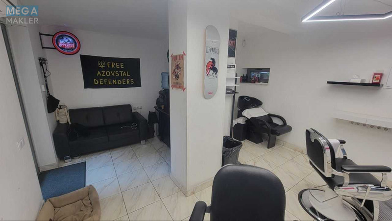 Оренда комерційної нерухомості, 21&nbsp;кв.м, под магазин, <a class="location-link" href="/kiev/" title="Недвижимость Київ">Київ</a>, <a class="location-link" href="/kiev/goloseevskij/" title="Недвижимость Голосіївський район">Голосіївський р-н</a>, Саксаганського вул., 27г (изображение 4)