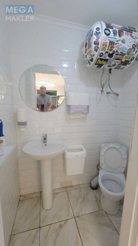 Оренда комерційної нерухомості, 21&nbsp;кв.м, под магазин, <a class="location-link" href="/kiev/" title="Недвижимость Київ">Київ</a>, <a class="location-link" href="/kiev/goloseevskij/" title="Недвижимость Голосіївський район">Голосіївський р-н</a>, Саксаганського вул., 27г (изображение 6)