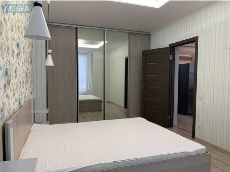 Оренда 1 кімнатної квартири, <a class="location-link" href="/kiev/" title="Недвижимость Київ">Київ</a>, <a class="location-link" href="/kiev/goloseevskij/" title="Недвижимость Голосіївський район">Голосіївський р-н</a>, Маршала Конєва вул., 12 (изображение 3)