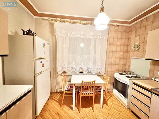 Оренда 1 кімнатної квартири, <a class="location-link" href="/kiev/" title="Недвижимость Київ">Київ</a>, <a class="location-link" href="/kiev/obolonskij/" title="Недвижимость Оболонський район">Оболонський р-н</a>, Маршала Тимошенка вул., 33/35 (изображение 4)