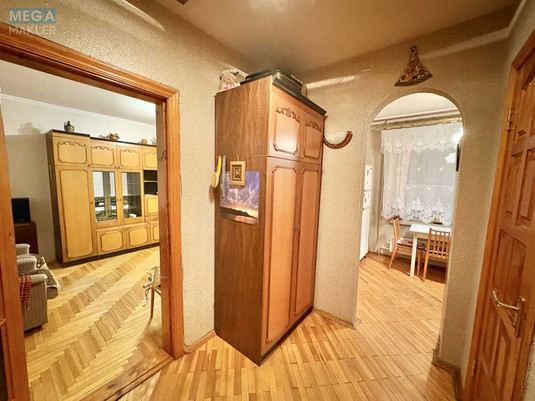 Оренда 1 кімнатної квартири, <a class="location-link" href="/kiev/" title="Недвижимость Київ">Київ</a>, <a class="location-link" href="/kiev/obolonskij/" title="Недвижимость Оболонський район">Оболонський р-н</a>, Маршала Тимошенка вул., 33/35 (изображение 10)