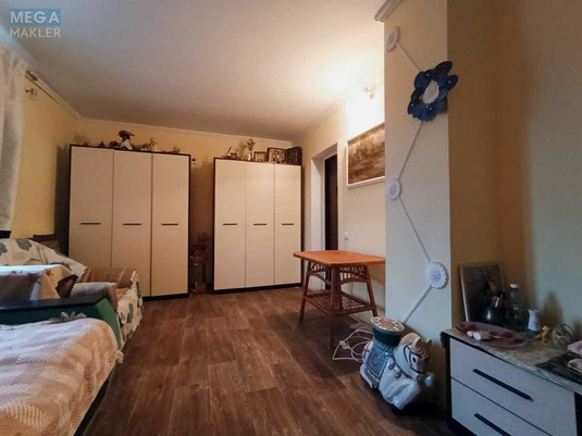 Продаж дома, 2&nbsp;поверху, 135&nbsp;кв.м, 4&nbsp;кімнати, ділянка 6&nbsp;соток, <a class="location-link" href="/kiev/" title="Недвижимость Київ">Київ</a>, <a class="location-link" href="/kiev/darnickij/" title="Недвижимость Дарницький район">Дарницький р-н</a>, 3-я Озерна вул., 37 (изображение 9)