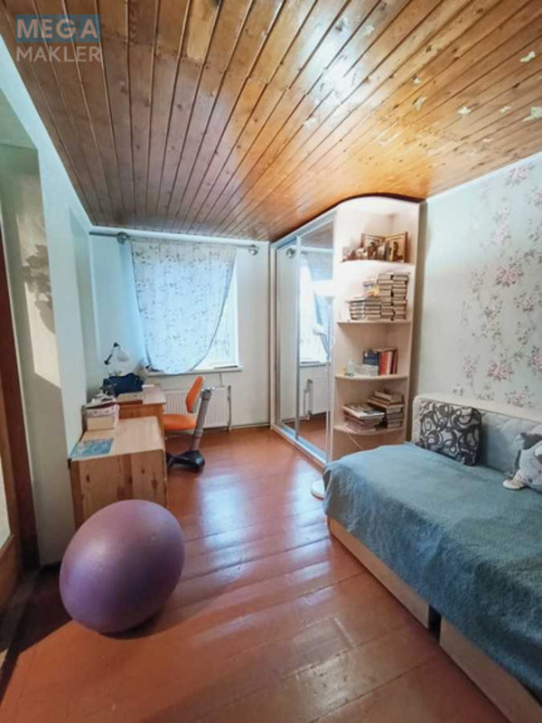 Продаж дома, 2&nbsp;поверху, 135&nbsp;кв.м, 4&nbsp;кімнати, ділянка 6&nbsp;соток, <a class="location-link" href="/kiev/" title="Недвижимость Київ">Київ</a>, <a class="location-link" href="/kiev/darnickij/" title="Недвижимость Дарницький район">Дарницький р-н</a>, 3-я Озерна вул., 37 (изображение 11)