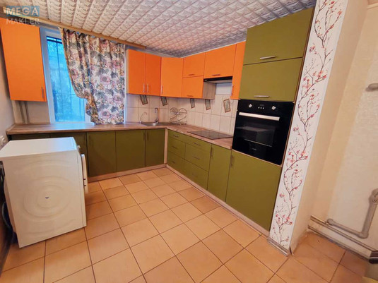 Продаж дома, 2&nbsp;поверху, 135&nbsp;кв.м, 4&nbsp;кімнати, ділянка 6&nbsp;соток, <a class="location-link" href="/kiev/" title="Недвижимость Київ">Київ</a>, <a class="location-link" href="/kiev/darnickij/" title="Недвижимость Дарницький район">Дарницький р-н</a>, 3-я Озерна вул., 37 (изображение 15)