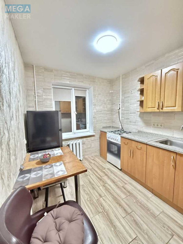 Оренда 1 кімнатної квартири, <a class="location-link" href="/kiev/" title="Недвижимость Київ">Київ</a>, <a class="location-link" href="/kiev/dneprovskij/" title="Недвижимость Дніпровський район">Дніпровський р-н</a>, Радужная ул., 13в (изображение 11)