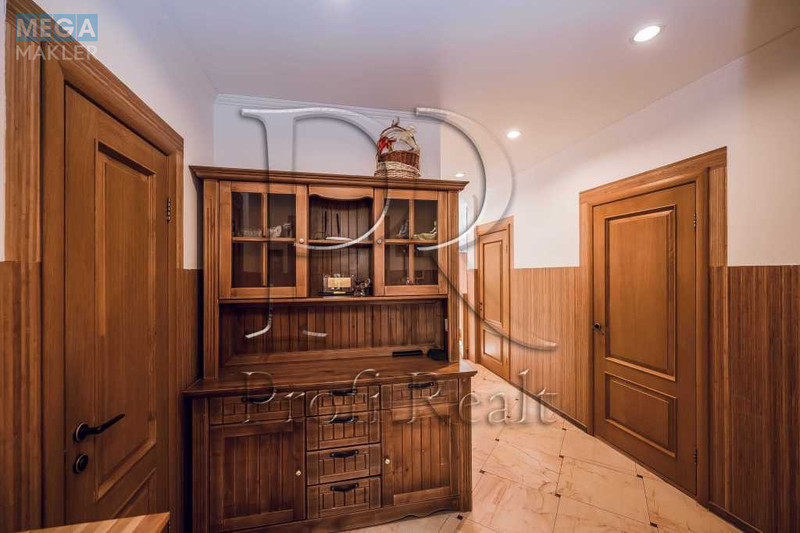 Продаж дома, 2&nbsp;поверху, 275&nbsp;кв.м, 5&nbsp;кімнат, ділянка 15&nbsp;соток, <a class="location-link" href="/kiev/" title="Недвижимость Київ">Київ</a>, <a class="location-link" href="/kiev/shevchenkovskij/" title="Недвижимость Шевченківський район">Шевченківський р-н</a>, Бердянський пров. (изображение 6)