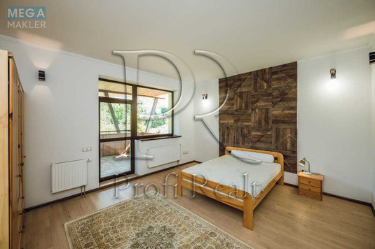 Продаж дома, 2&nbsp;поверху, 275&nbsp;кв.м, 5&nbsp;кімнат, ділянка 15&nbsp;соток, <a class="location-link" href="/kiev/" title="Недвижимость Київ">Київ</a>, <a class="location-link" href="/kiev/shevchenkovskij/" title="Недвижимость Шевченківський район">Шевченківський р-н</a>, Бердянський пров. (изображение 9)