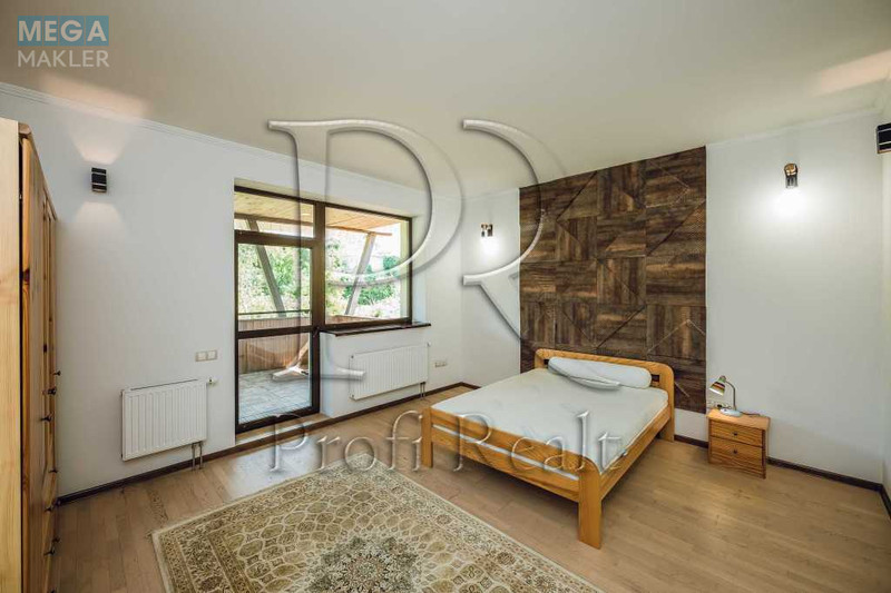 Продаж дома, 2&nbsp;поверху, 275&nbsp;кв.м, 5&nbsp;кімнат, ділянка 15&nbsp;соток, <a class="location-link" href="/kiev/" title="Недвижимость Київ">Київ</a>, <a class="location-link" href="/kiev/shevchenkovskij/" title="Недвижимость Шевченківський район">Шевченківський р-н</a>, Бердянський пров. (изображение 9)