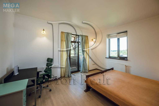 Продаж дома, 2&nbsp;поверху, 275&nbsp;кв.м, 5&nbsp;кімнат, ділянка 15&nbsp;соток, <a class="location-link" href="/kiev/" title="Недвижимость Київ">Київ</a>, <a class="location-link" href="/kiev/shevchenkovskij/" title="Недвижимость Шевченківський район">Шевченківський р-н</a>, Бердянський пров. (изображение 12)