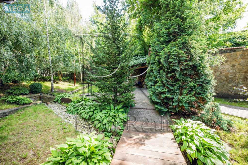 Продаж дома, 2&nbsp;поверху, 275&nbsp;кв.м, 5&nbsp;кімнат, ділянка 15&nbsp;соток, <a class="location-link" href="/kiev/" title="Недвижимость Київ">Київ</a>, <a class="location-link" href="/kiev/shevchenkovskij/" title="Недвижимость Шевченківський район">Шевченківський р-н</a>, Бердянський пров. (изображение 18)