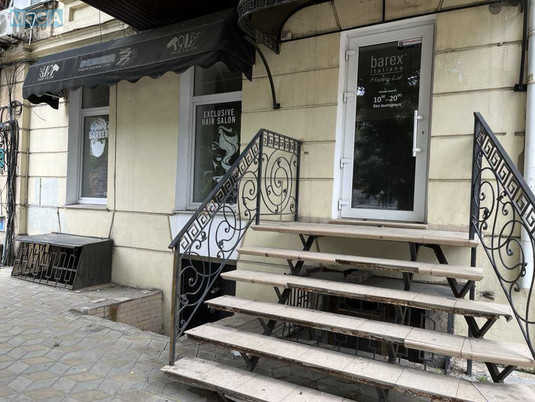 Оренда комерційної нерухомості, 153&nbsp;кв.м, под магазин, <a class="location-link" href="/odessa/" title="Недвижимость Одеса">Одеса</a>, <a class="location-link" href="/odessa/primorskij/" title="Недвижимость Приморський район">Приморський р-н</a>, Большая арнаутская, 50 (изображение 2)
