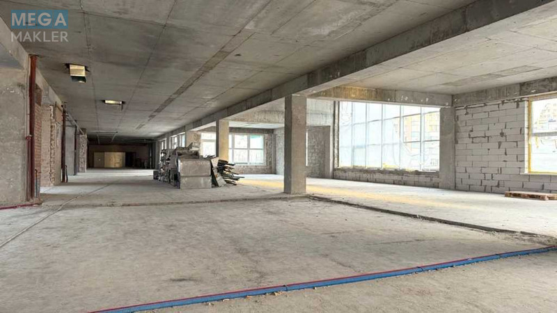 Оренда окремої будівлі/побудови, 1&nbsp;375&nbsp;кв.м, <a class="location-link" href="/kiev/" title="Недвижимость Київ">Київ</a>, <a class="location-link" href="/kiev/dneprovskij/" title="Недвижимость Дніпровський район">Дніпровський р-н</a>, Раїси Окіпної вул., 8б (изображение 7)