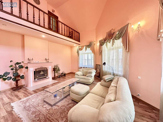 Продаж дома, 2&nbsp;поверху, 240&nbsp;кв.м, 5&nbsp;кімнат, ділянка 15&nbsp;соток, <a class="location-link" href="/kiev/" title="Недвижимость Київ">Київ</a>, <a class="location-link" href="/kiev/obolonskij/" title="Недвижимость Оболонський район">Оболонський р-н</a>, Квитки Цисык ул., 81 (изображение 7)