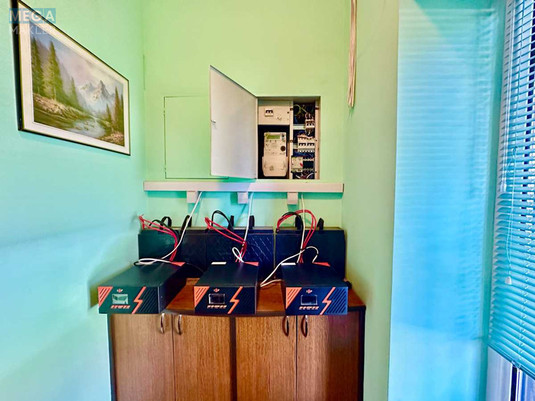 Продаж дома, 2&nbsp;поверху, 240&nbsp;кв.м, 5&nbsp;кімнат, ділянка 15&nbsp;соток, <a class="location-link" href="/kiev/" title="Недвижимость Київ">Київ</a>, <a class="location-link" href="/kiev/obolonskij/" title="Недвижимость Оболонський район">Оболонський р-н</a>, Квитки Цисык ул., 81 (изображение 19)