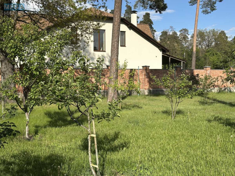 Продаж дома, 2&nbsp;поверху, 240&nbsp;кв.м, 5&nbsp;кімнат, ділянка 15&nbsp;соток, <a class="location-link" href="/kiev/" title="Недвижимость Київ">Київ</a>, <a class="location-link" href="/kiev/obolonskij/" title="Недвижимость Оболонський район">Оболонський р-н</a>, Квитки Цисык ул., 81 (изображение 23)