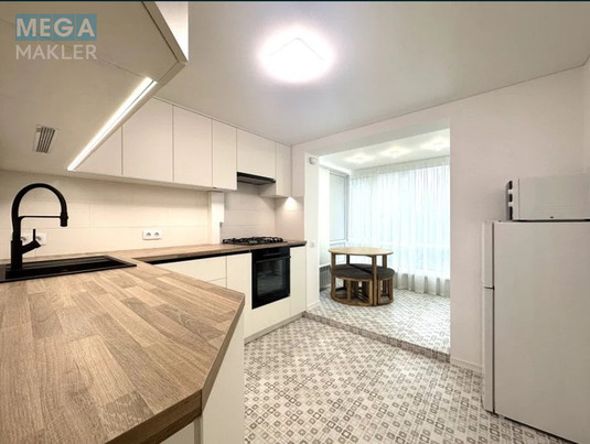 Оренда 1 кімнатної квартири, люкс, <a class="location-link" href="/kiev/" title="Недвижимость Київ">Київ</a>, <a class="location-link" href="/kiev/dneprovskij/" title="Недвижимость Дніпровський район">Дніпровський р-н</a>, Русанівська набережна 16, Русанівка ( <img src="https://megamakler.com.ua/metro/ff0000.gif" alt="" class="metro" /> м. Левобережная, 5-10 хв. ) (изображение 5)