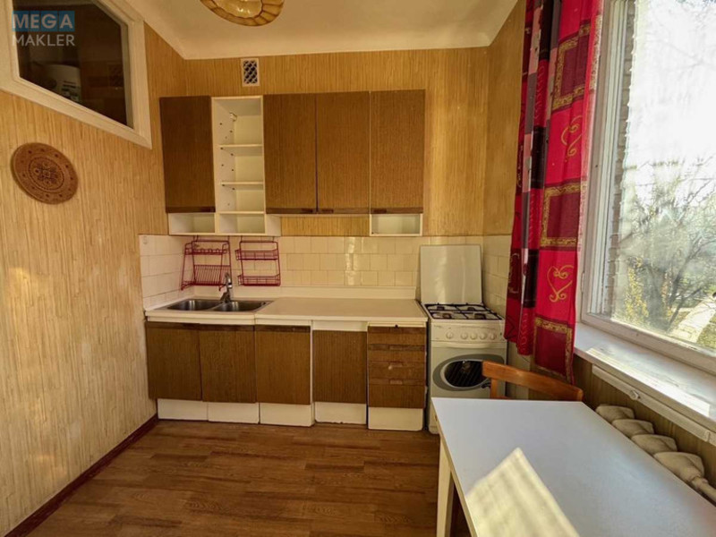 Продаж 2 кімнатної квартири (54,5/31,5/8), 4 пов. 5 пов. будинку, <a class="location-link" href="/kiev/" title="Недвижимость Київ">Київ</a>, <a class="location-link" href="/kiev/solomenskij/" title="Недвижимость Солом'янський район">Солом'янський р-н</a>, Івана Світличного вул., 4 (изображение 4)