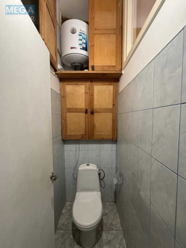 Продаж 2 кімнатної квартири (54,5/31,5/8), 4 пов. 5 пов. будинку, <a class="location-link" href="/kiev/" title="Недвижимость Київ">Київ</a>, <a class="location-link" href="/kiev/solomenskij/" title="Недвижимость Солом'янський район">Солом'янський р-н</a>, Івана Світличного вул., 4 (изображение 9)