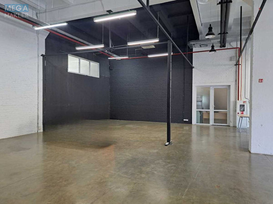 Оренда комерційної нерухомості, 390&nbsp;кв.м, под офис, <a class="location-link" href="/kiev/" title="Недвижимость Київ">Київ</a>, <a class="location-link" href="/kiev/solomenskij/" title="Недвижимость Солом'янський район">Солом'янський р-н</a>, Польова вул., 21 (изображение 6)