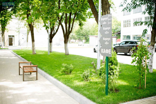 Оренда комерційної нерухомості, 390&nbsp;кв.м, под офис, <a class="location-link" href="/kiev/" title="Недвижимость Київ">Київ</a>, <a class="location-link" href="/kiev/solomenskij/" title="Недвижимость Солом'янський район">Солом'янський р-н</a>, Польова вул., 21 (изображение 10)