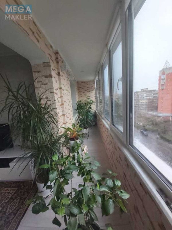 Оренда 1 кімнатної квартири, <a class="location-link" href="/kiev/" title="Недвижимость Київ">Київ</a>, <a class="location-link" href="/kiev/shevchenkovskij/" title="Недвижимость Шевченківський район">Шевченківський р-н</a>, Політехнічний пров., 5 (изображение 8)