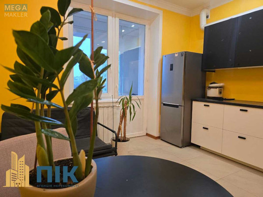 Продаж 4 кімнатної квартири (152/89/17), 2 пов. 10 пов. будинку, <a class="location-link" href="/kiev/" title="Недвижимость Київ">Київ</a>, <a class="location-link" href="/kiev/obolonskij/" title="Недвижимость Оболонський район">Оболонський р-н</a>, Героев Сталинграда просп., 8 (изображение 8)